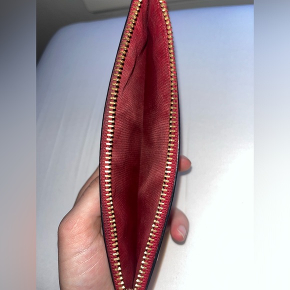 Coach red zip up coin purse EUC - Picture 5 of 7